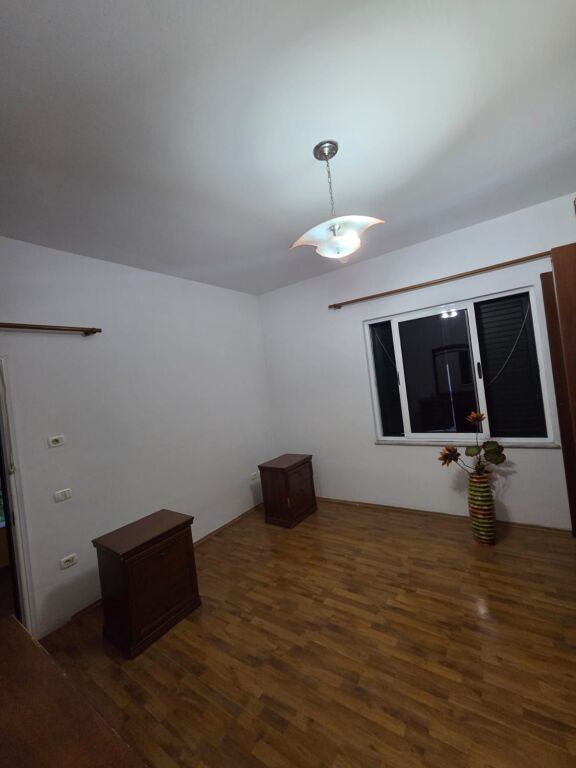 Rent | Apartament 2 + 1 | Kodra E. Priftit | 320 €/month