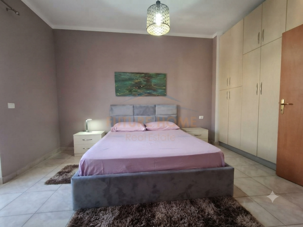 Shitet, Apartament 2+1, Rruga Astrit Losha, Unaza e Re