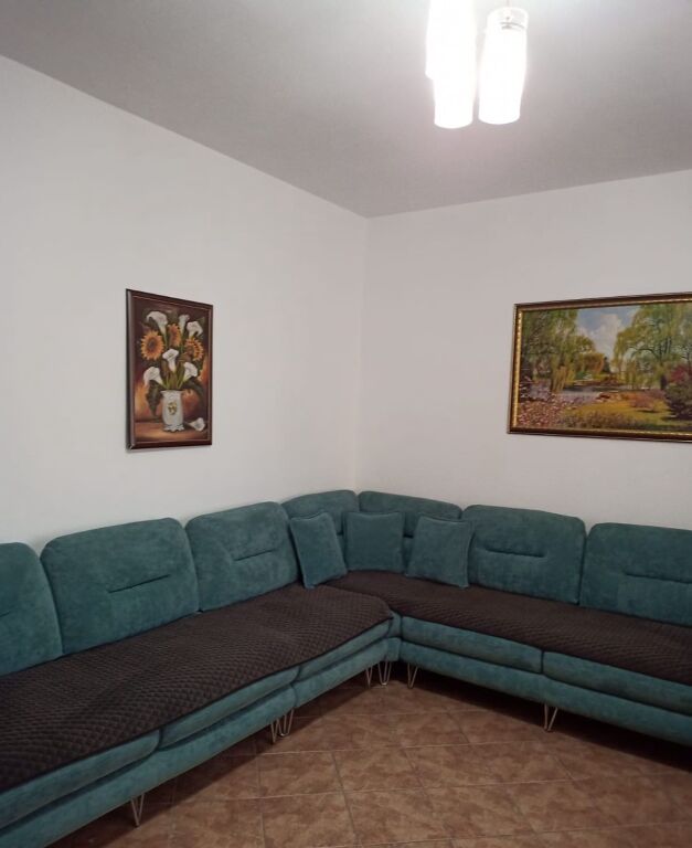 Qera | Shtëpi private 1 + 1 | Rruga Mine Peza | 500 €/muaj