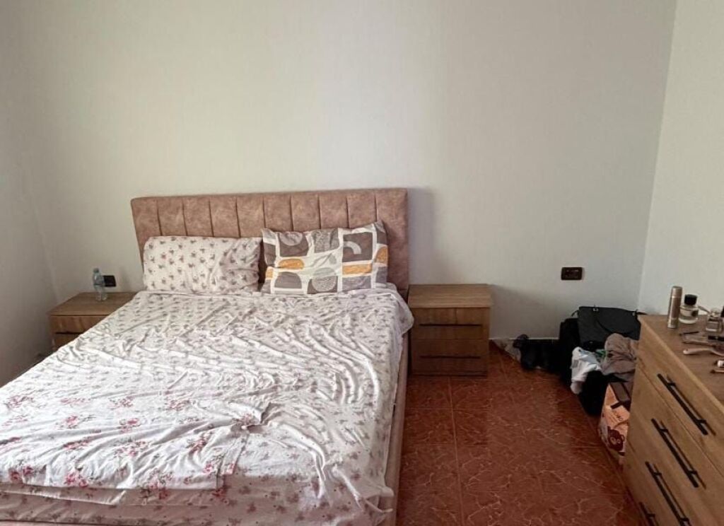 Affitto | Shtëpi private 2 + 1 | Rruga Jordan Misja | 450 €/mese