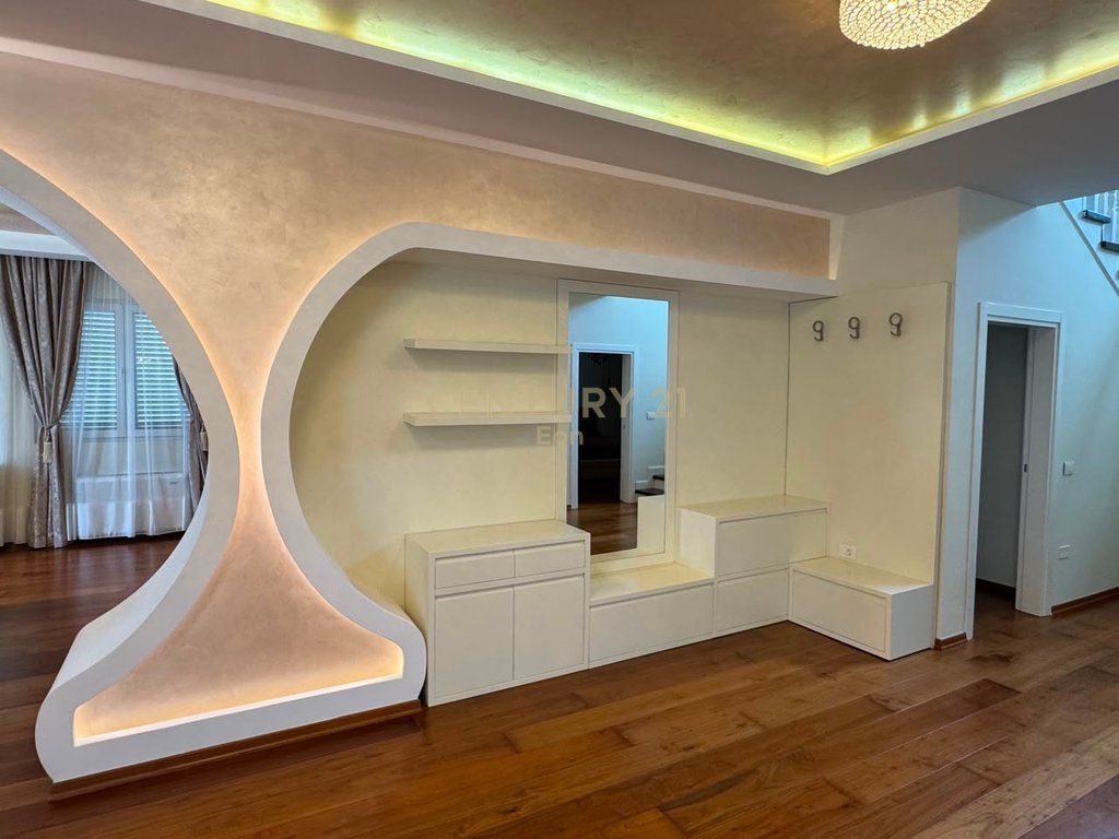 Luxury villa for sale in Rrashbull, Durres