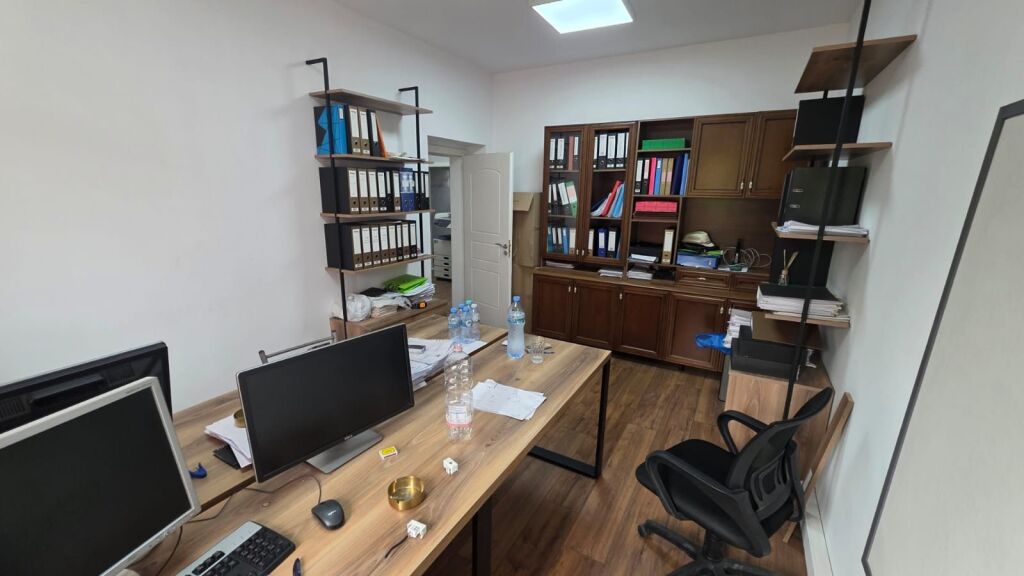 🏢 OFFICE 3+1 FOR RENT
