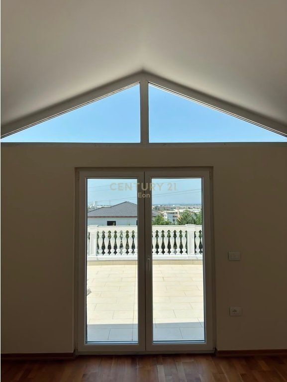 Luxury villa for sale in Rrashbull, Durres