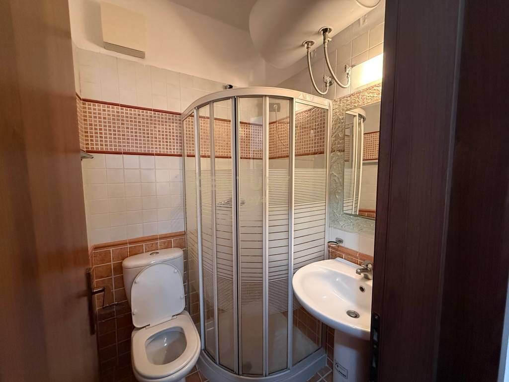 Affittasi appartamento 2+1+2 – Via Elbasani, Tirana