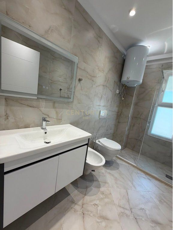 Appartamento 2+1+2 in affitto in Via Elbasan