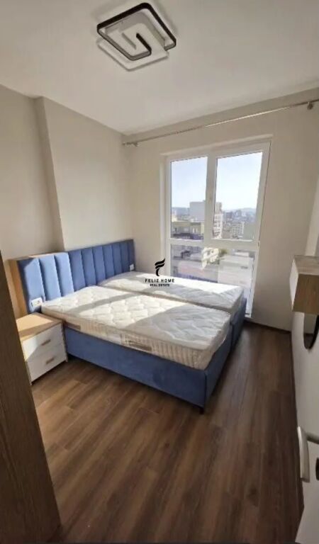 APARTAMENT ME QERA 1+1 RRUGA E DIBRES 55.000 LEKE FH-85444