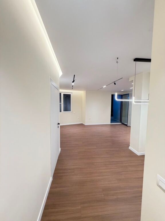 Apartament 2+1 per shitje ne Shkoze !