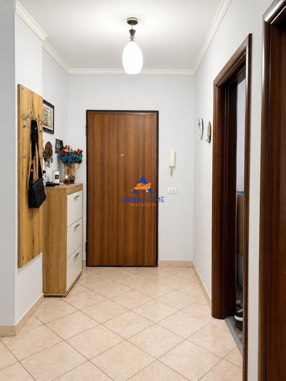 SHITET APARTAMENT 2+1 "DURRËS" 98.000 EURO