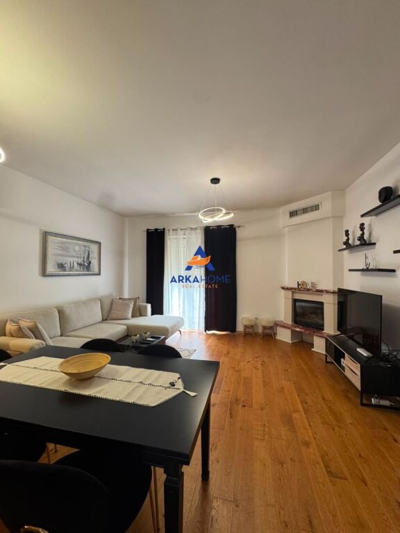 AFFITTASI APPARTAMENTO 2+1+3 BALCONI "SECRET GARDEN, TEG" 1200 EURO
