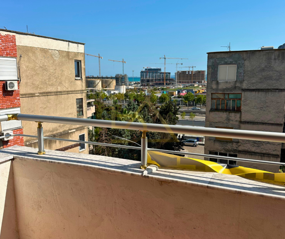 Apartament 1+1 për Shitje – Pranë Portit, Durrës