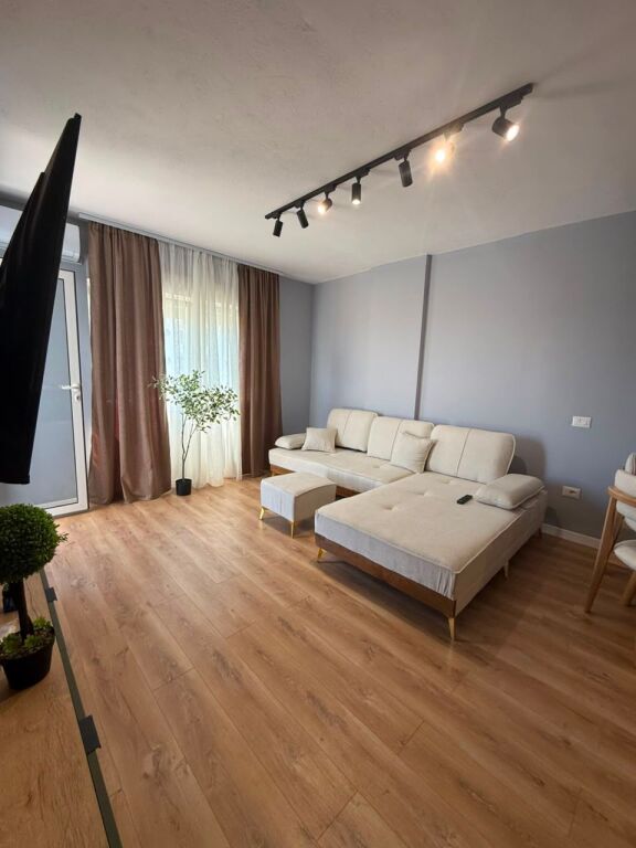 🏖️ SHITET SUPER APARTAMENT 1+1 – PLAZH, DURRËS