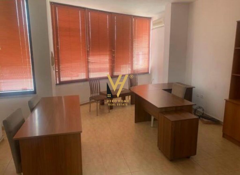 JEPET ZYRE 26 M2 ME QERA TE 9-KATESHET, QENDER 40.000 LEKE