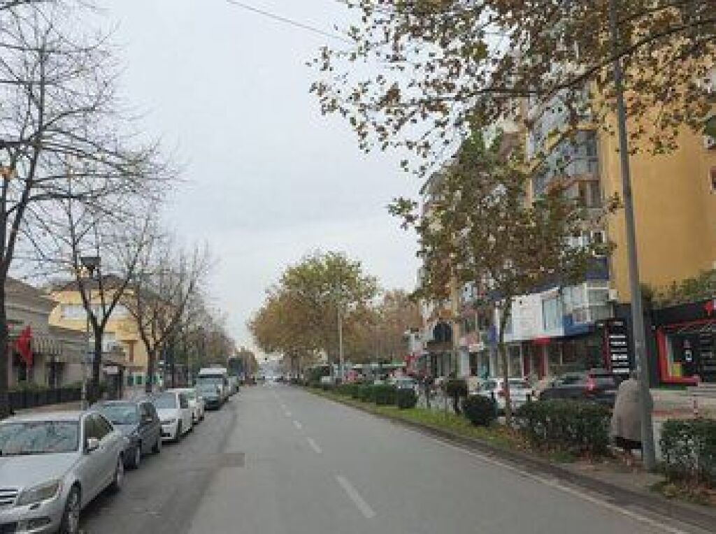 Locale in vendita Piazza Willson