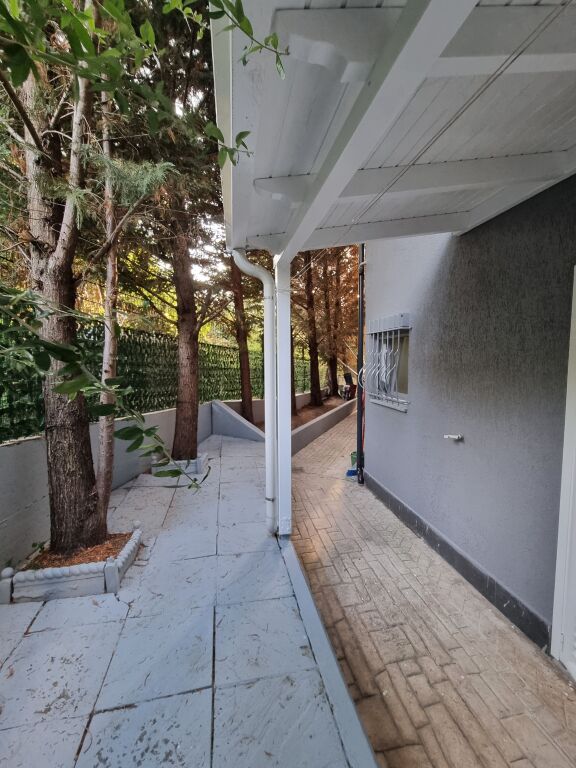Appartamento 2+1 in affitto al Lago Secco, 1° piano, arredato   Prezzo 750€
