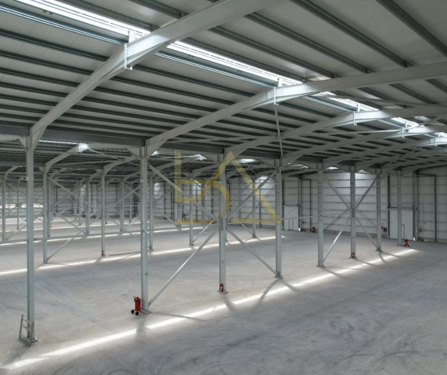 Complesso Industriale e Logistico in Vendita o Affitto – Prezë, Tirana