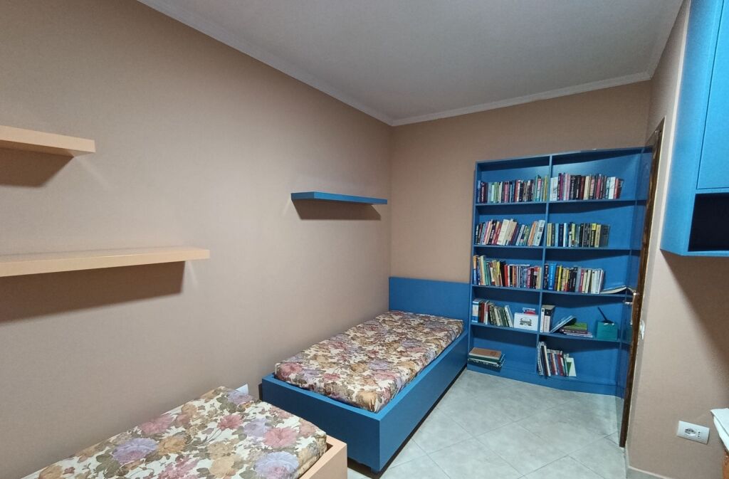 Rent | Apartament 2 + 1 | Ministria e Jashtme | 1000 €/month