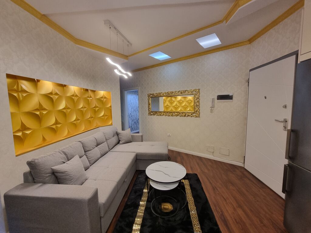 Appartamento 2+1 in affitto al Lago Secco, 1° piano, arredato   Prezzo 750€