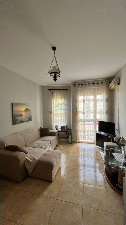 Qera, Apartament 1+1, Rruga Panorama, Tiranë.