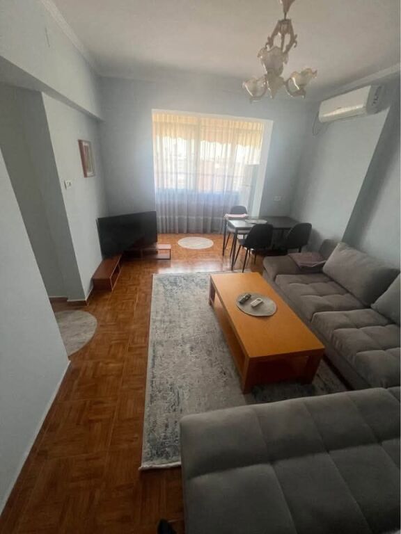 IN AFFITTO APPARTAMENTO 1+1 - VICINO OSPEDALE QSUT, TIRANA