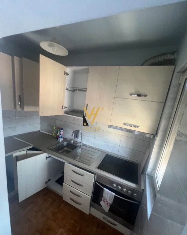 JEPET APARTAMENT 1+1+BLK ME QERA NE QSUT 45.000 LEKE
