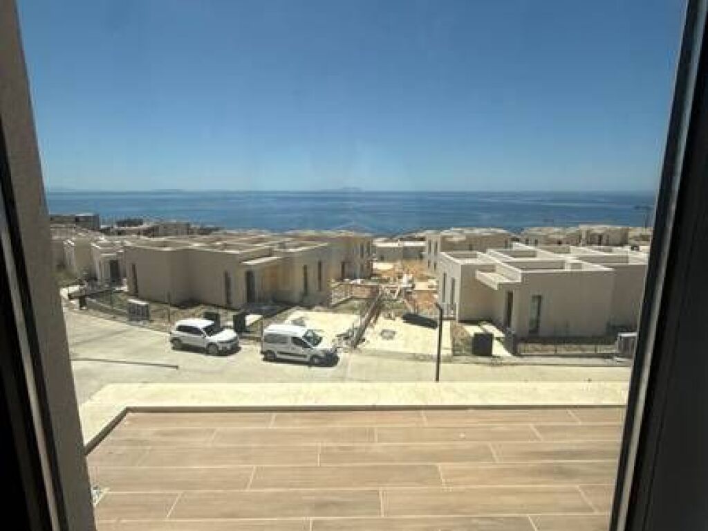 Shitet, Apartament 1+1, San Nicolas, Palasë