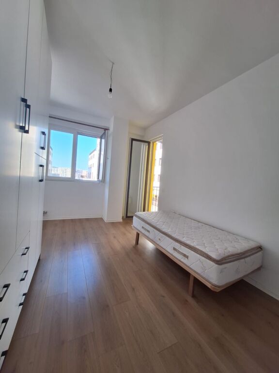 Apartament me qera 2+1+2+parking Grand Gallery