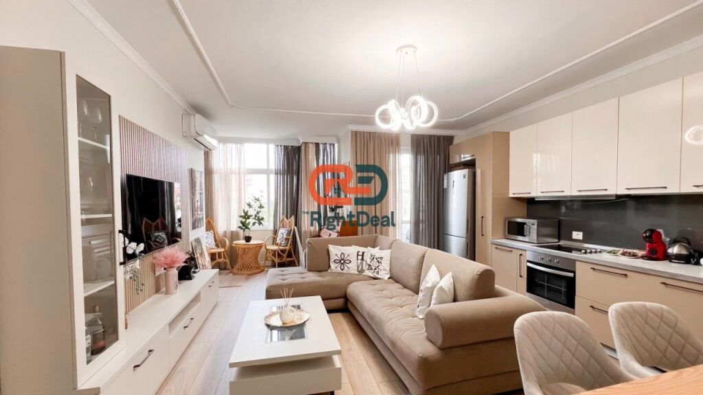 Opposite the Former Exhibition, For Rent, Super Apartment 3+1+2 Fully Invested, Ready to Live!!!