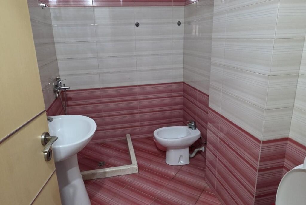 On Çipajve Street, Vlore, Apartment 1+1 with Perfect Orientation for Sale!