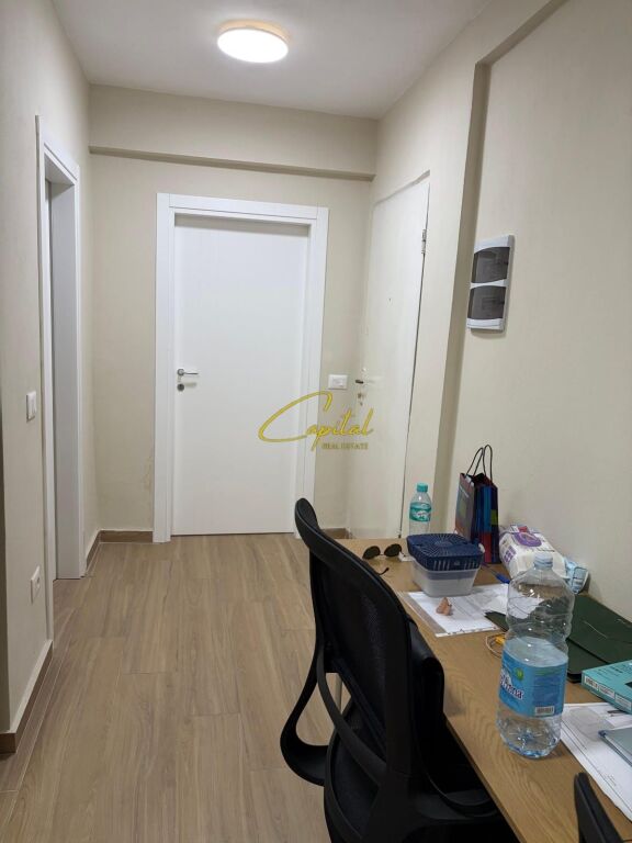 OFFICE FOR RENT 50 M2 WILLSON SQUARE 55,000 LEKE