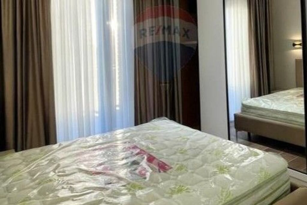 APARTAMENT 2+1+POST PARKIMI ME QIRA TE KOMPLEKSI DELIJORGJI !!! ID: 530171024-705