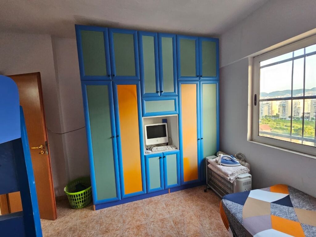 For rent 2+1+1 Laprake Dritan Hoxha Street 550 thousand negotiable