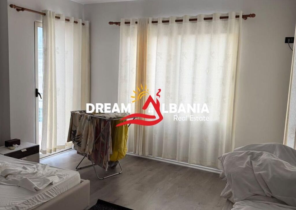 SUPER DEAL - Apartment 2+1+2 with 3 balconies for sale at the Dry Lake, Tirana(ID 41212293)