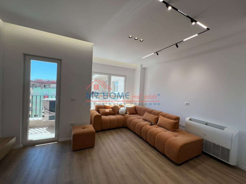 Apartament 2+1+ Post Parkimi me qera tek Kompleksi Aura ne Tirane