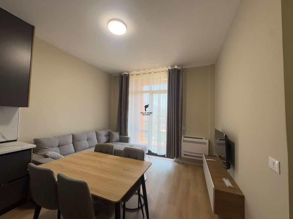 APARTAMENT ME QERA 2+1 BULEVARDI RI 70.000 LEKE FH-85637