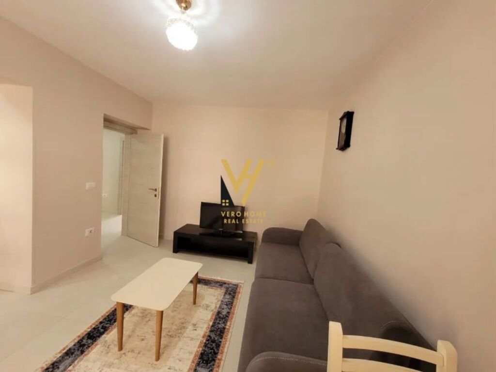 JEPET APARTAMENT 2+1+BLK ME QERA TE MYSLYM SHYRI 650 EURO