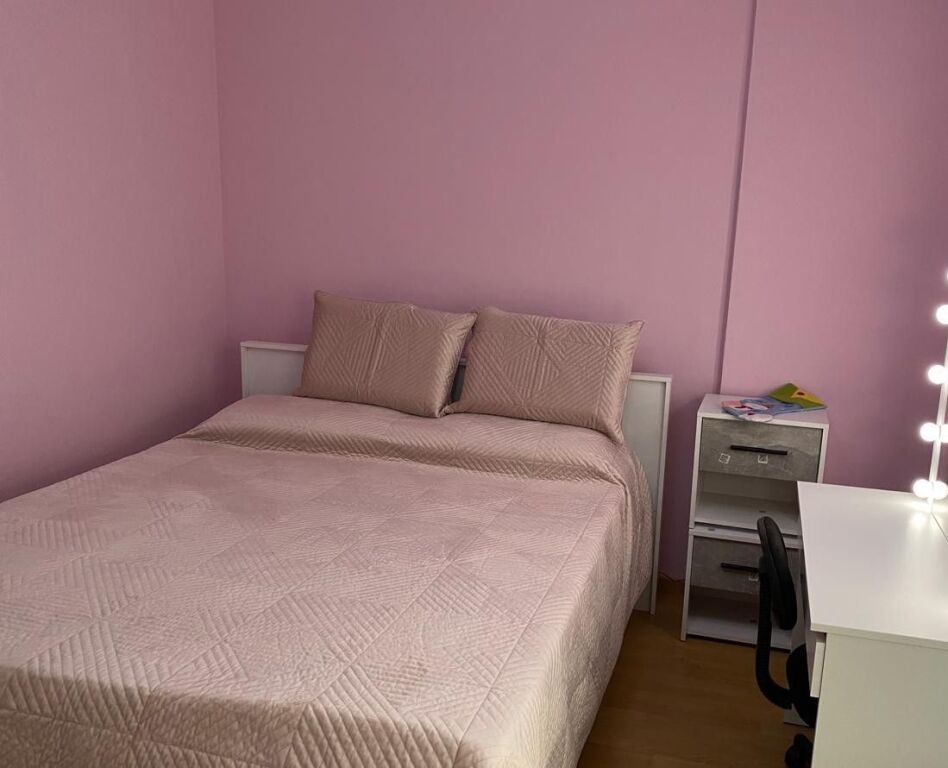 📌 Jepet me Qira Apartament 2+1 në Qendër të Tiranës
