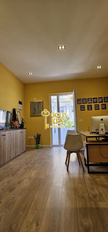 🏢 OFFICE FOR RENT, AT BLUE STAR CENTER DURRES