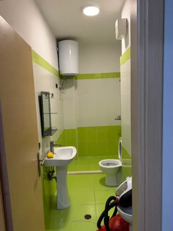Super apartment 2+1+2 for rent at Liqeni Thate