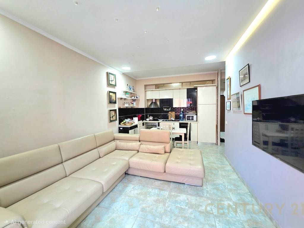 Apartamemt 2+1( i konvertuar ne 3+1) per shitje ne Yzberisht