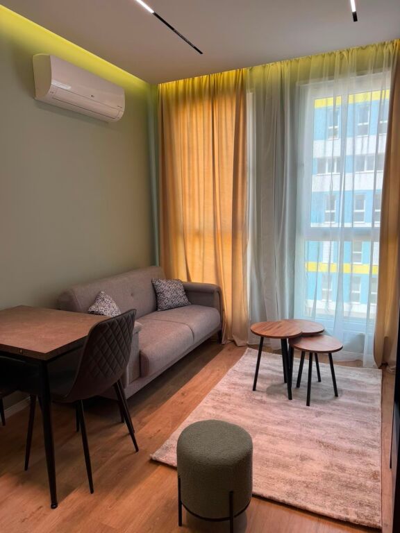 Apartament 1+1, Univers City!