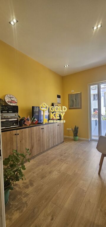 🏢 OFFICE FOR RENT, AT BLUE STAR CENTER DURRES