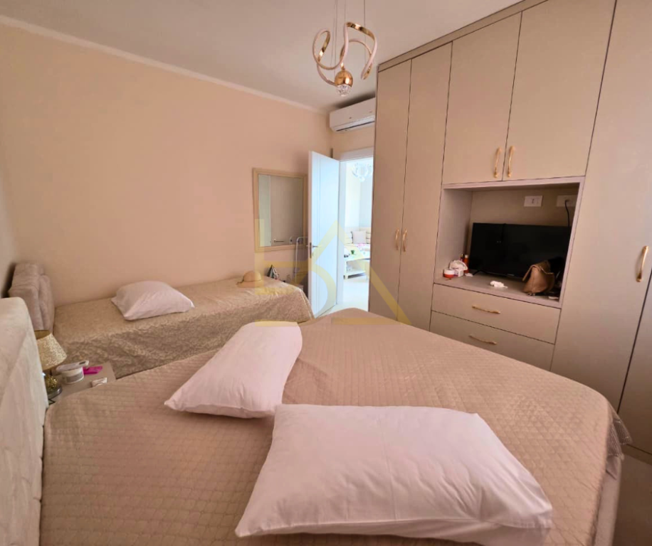 Appartamento 1+1 in Vendita – Golem, Vicino al Centro della Spiaggia