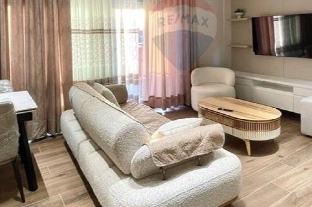 APARTAMENT 2+1+POST PARKIMI ME QIRA TE KOMPLEKSI DELIJORGJI !!! ID: 530171024-705