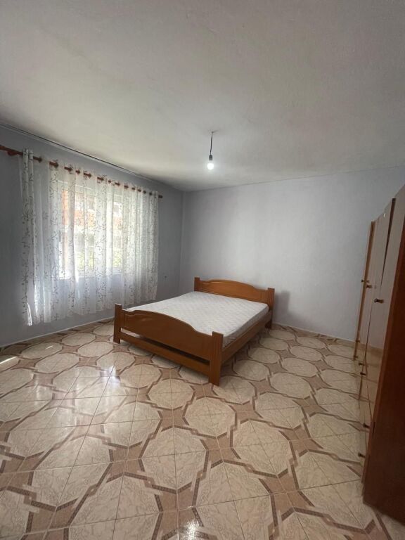 Jepet me qera 2+1+bllk 📍Prane Kompleksit Grand, QYTET STUDENTI