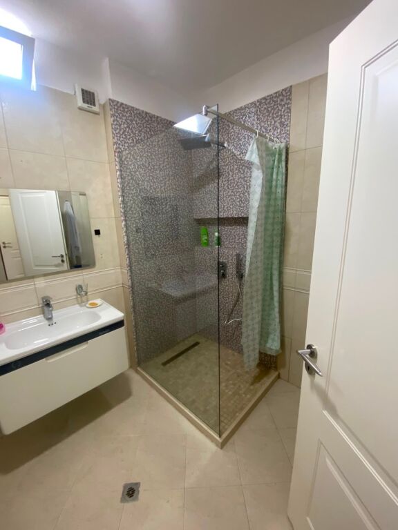 Apartment 2+1 for rent at Barricades Street