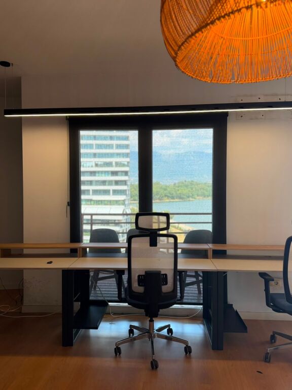 Ufficio in affitto Lago artificiale