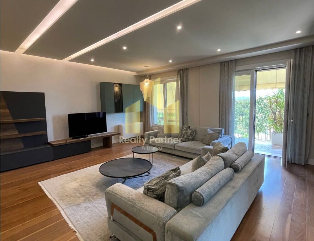 ✨ PRONË EKSKLUZIVE NË SHITJE | SECRET GARDEN RESIDENCE ✨ Apartament 3+1+2 | 230 m² | Verandë | 2 Ballkone | Post Parkimi🌿