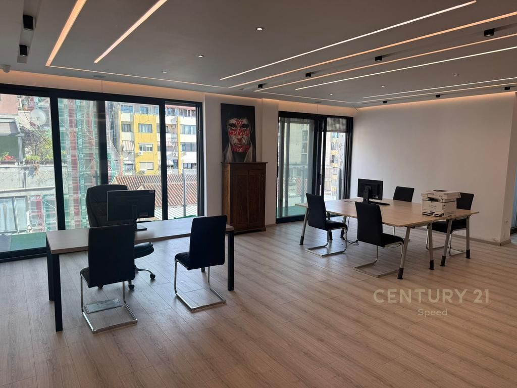 We sell an apartment adapted as an office in the Ish-Blloku area