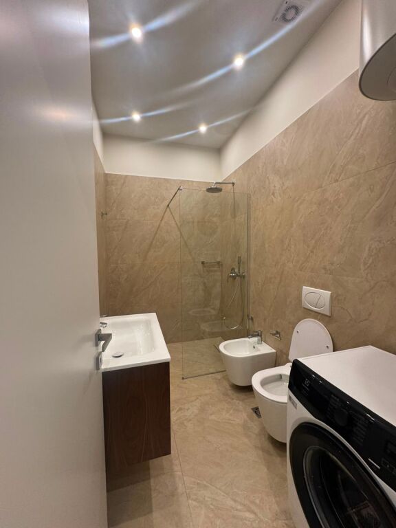 Apartament me qira 1+1 me post parkimi, Delijorgj