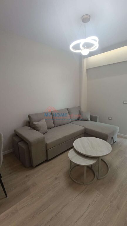 Apartament 1+1 me qera tek Rruga e Kavajes ne Tirane